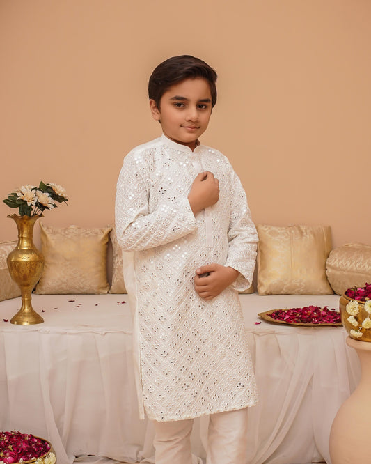 Silver whisper - Boy